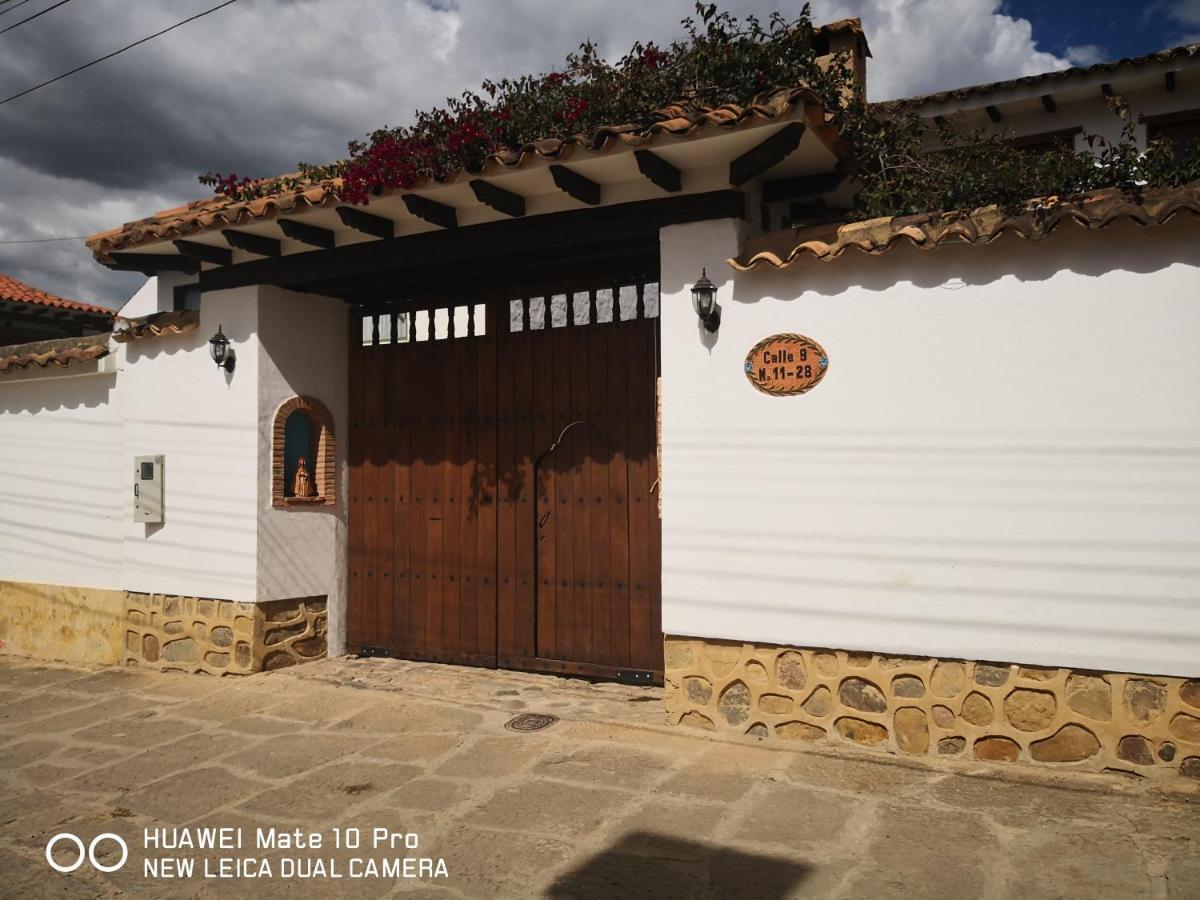 ビージャ・デ・レイバ Casa Azul Leyvaヴィラ エクステリア 写真